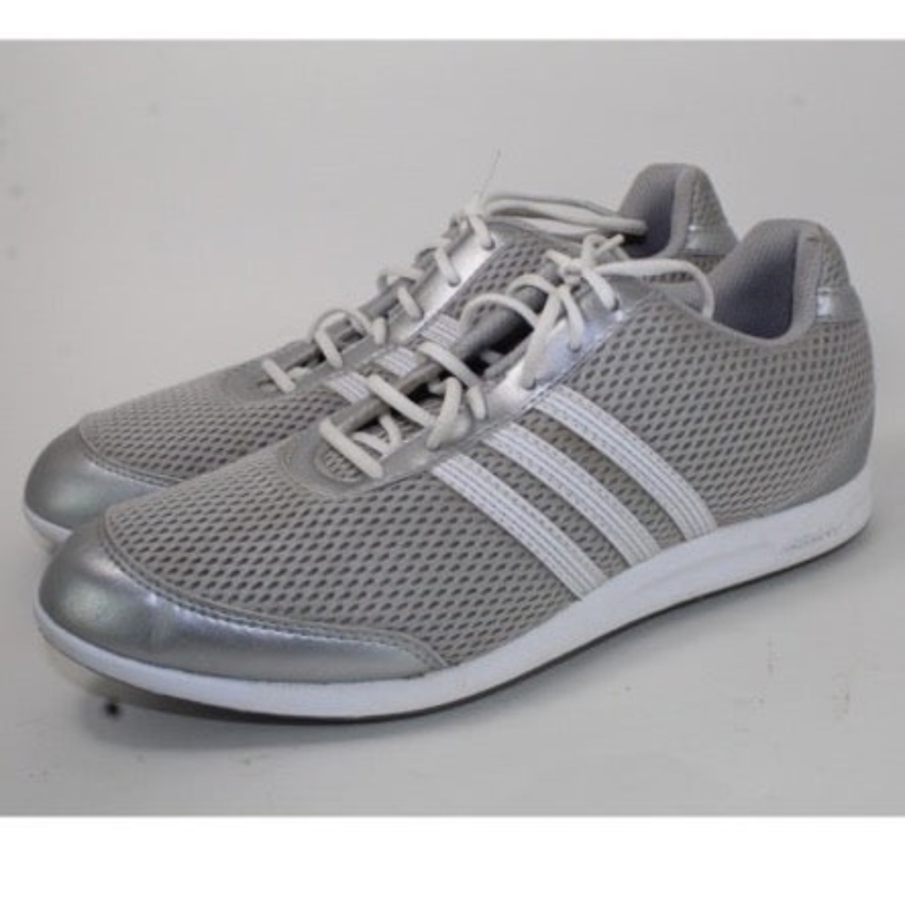 Adidas Sneakers.